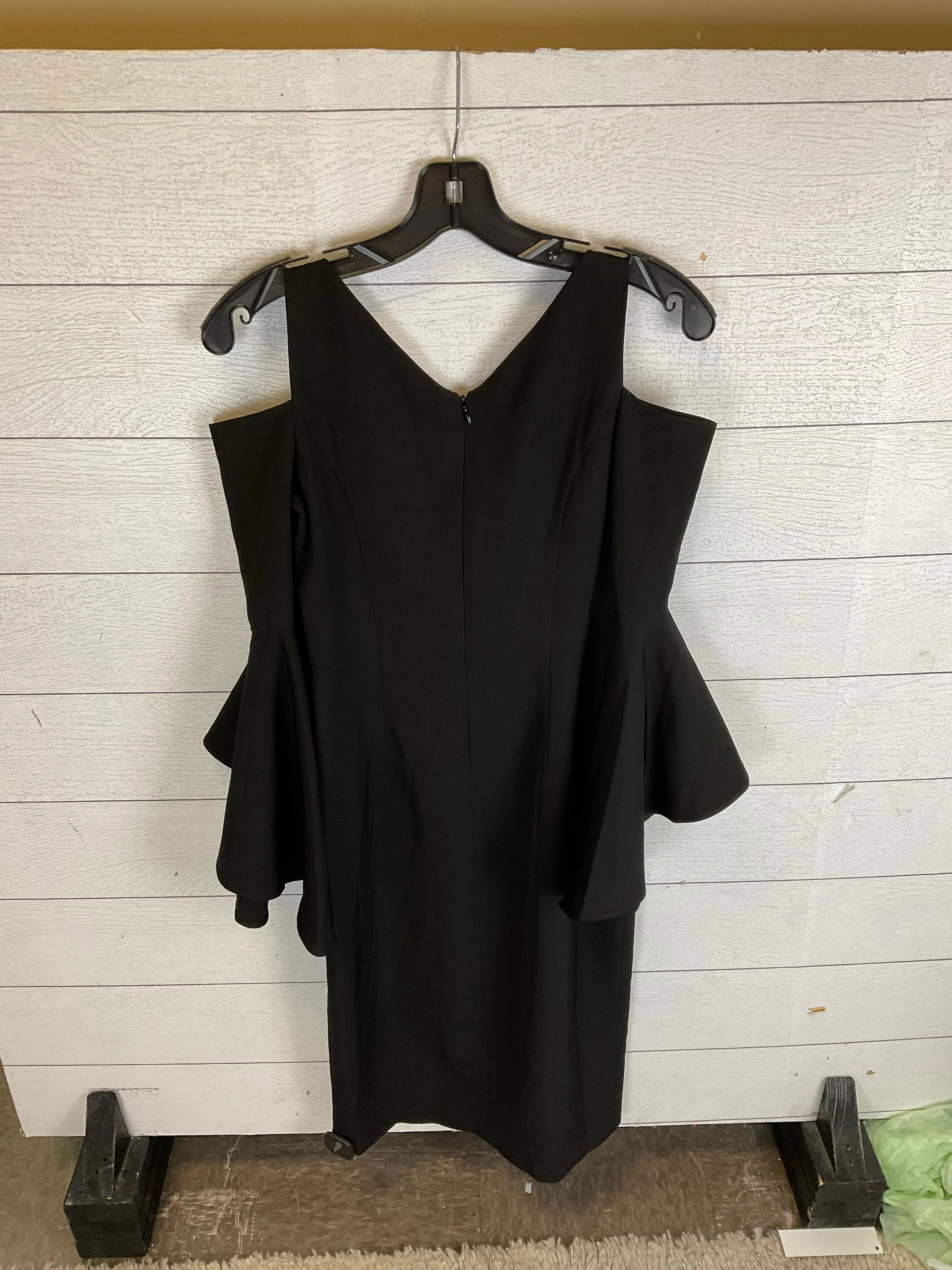 Black Dress Party Short Maggy London, Size 2