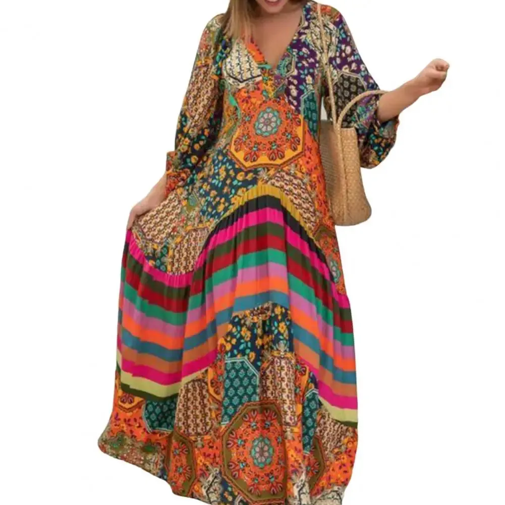 Charming Long Dress V-Neck Comfortable Retro Ethnic Print Large Hem Beach Long Dress  Anti-fade Maxi Dress Female Clothes