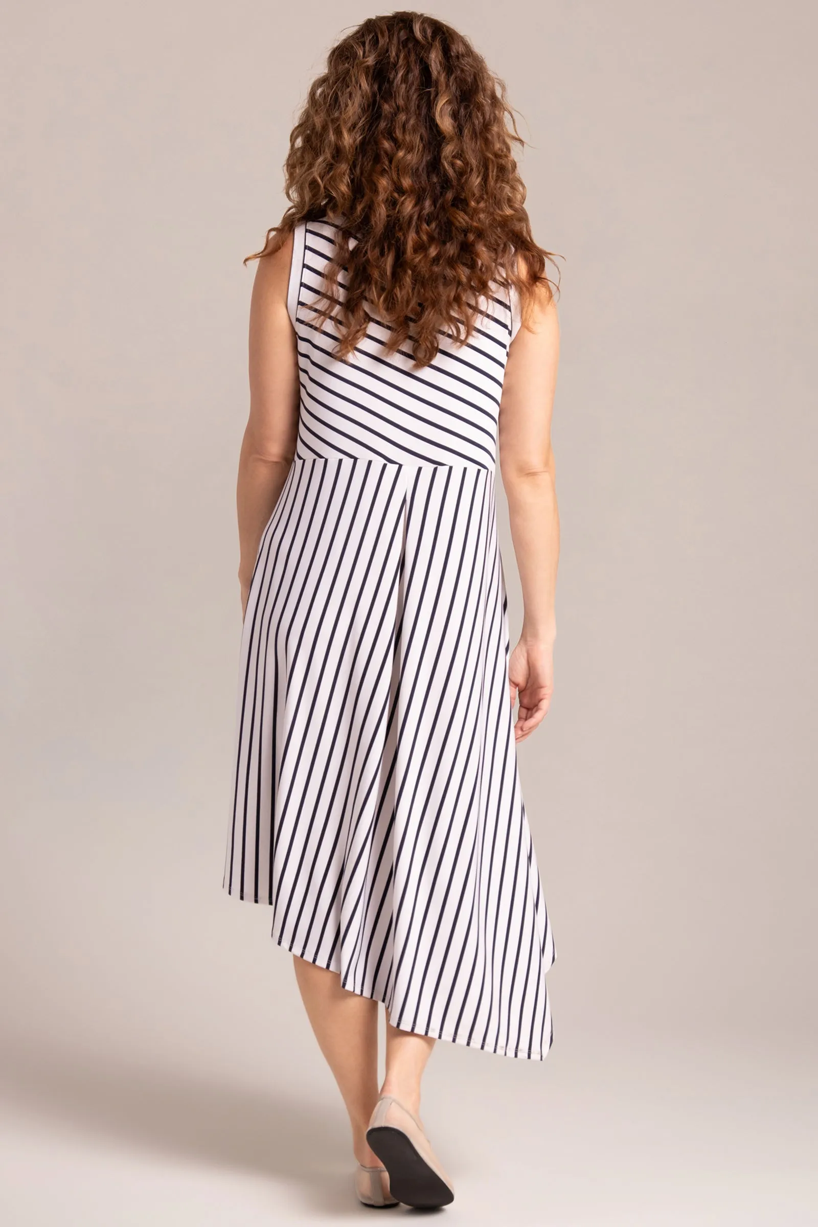 Sleeveless Slant Pocket Dress | Navy Stripe
