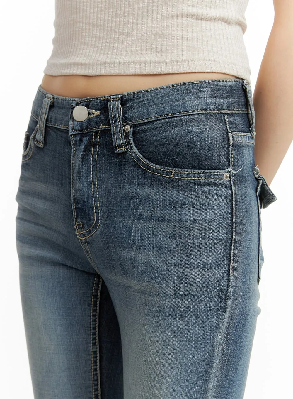Tight Fit Low Waist Bootcut Jeans CL403